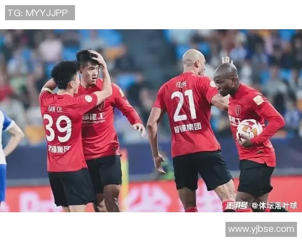 杭州足球队崛起之路:从默默无闻到邀请赛的闪耀之星 杭州足球队崛起之路:从默默无闻到邀请赛的闪耀之星